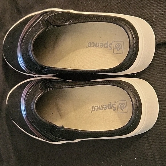 Spenco size 7 slide on shoes - Picture 3 of 4